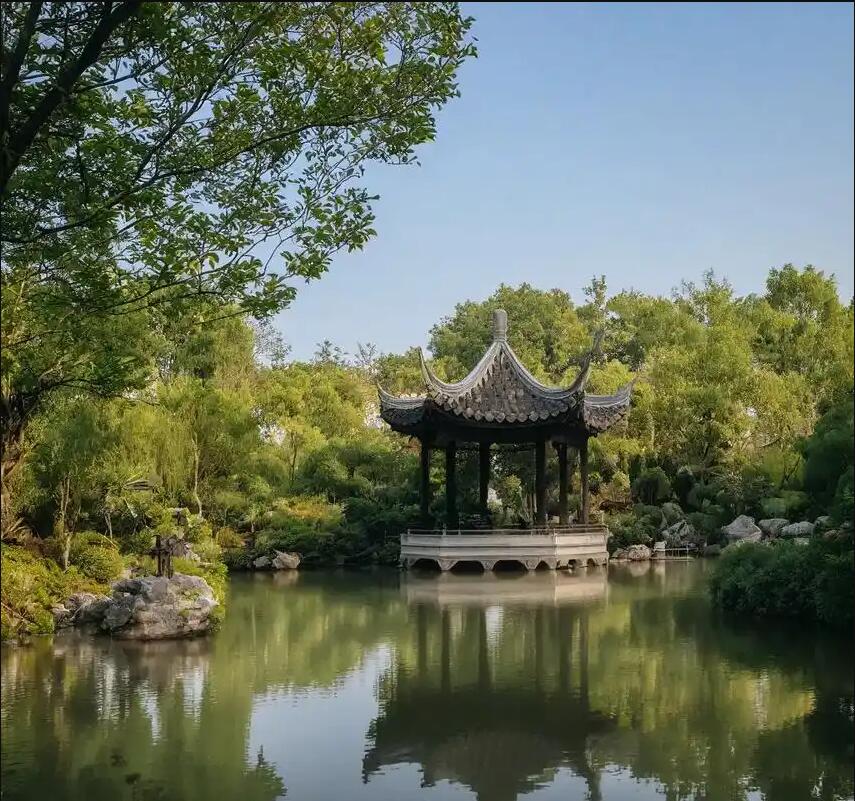 钦州空气餐饮有限公司